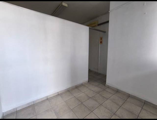 BUSINESS PROPERTY TO RENT IN SUNFORD